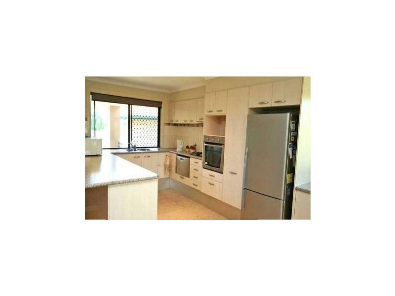 7 Reid Court, Carrara QLD 4211