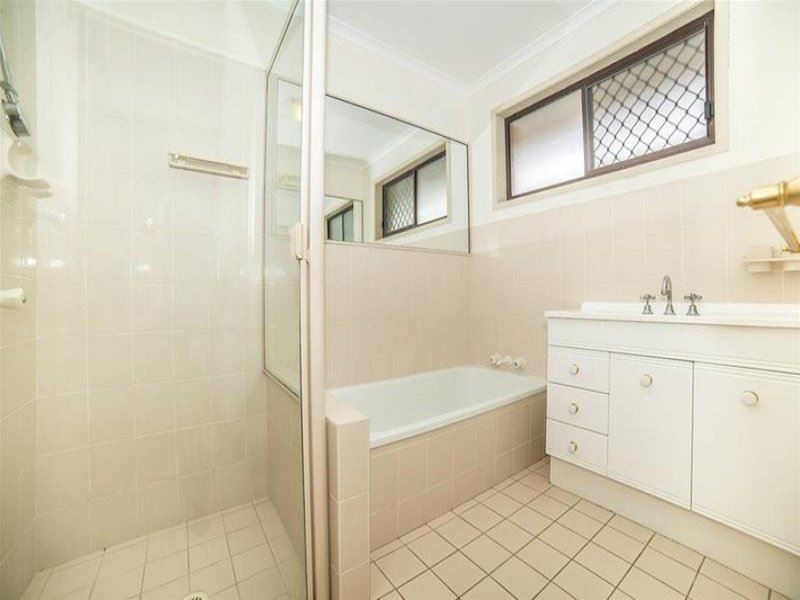 11 Tequila Court, Mermaid Waters QLD 4218