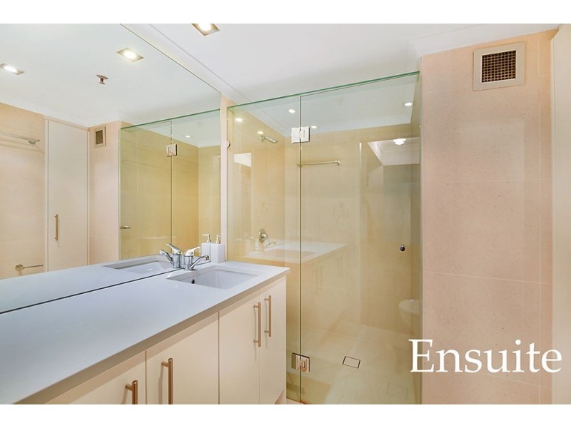 21B/3540 Main Beach Parade, Main Beach QLD 4217