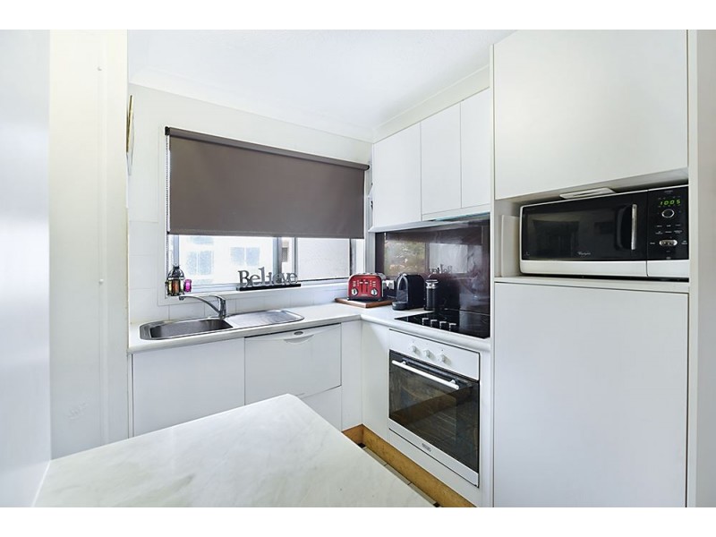 11 Frederick Street, Surfers Paradise QLD 4217