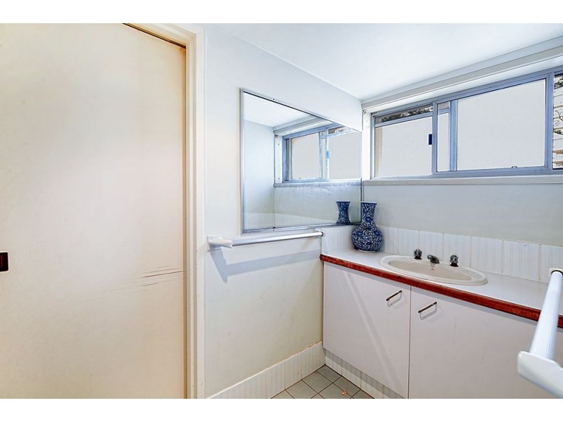 11 Frederick Street, Surfers Paradise QLD 4217