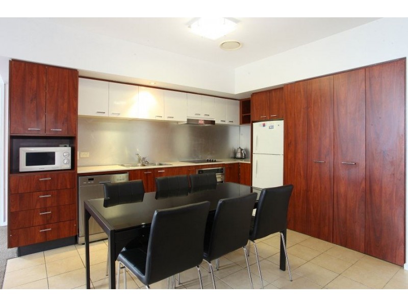 2061/23 Ferny Avenue, Surfers Paradise QLD 4217