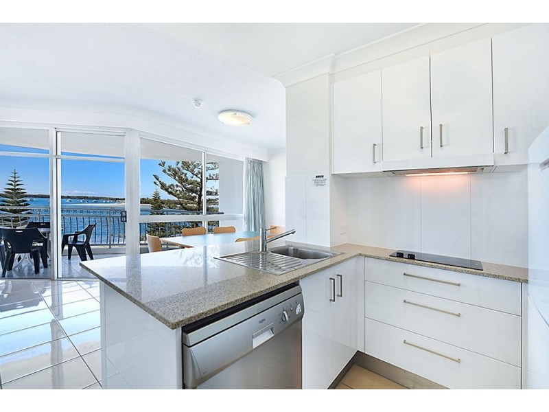 2E/510 Marine Parade, Biggera Waters QLD 4216