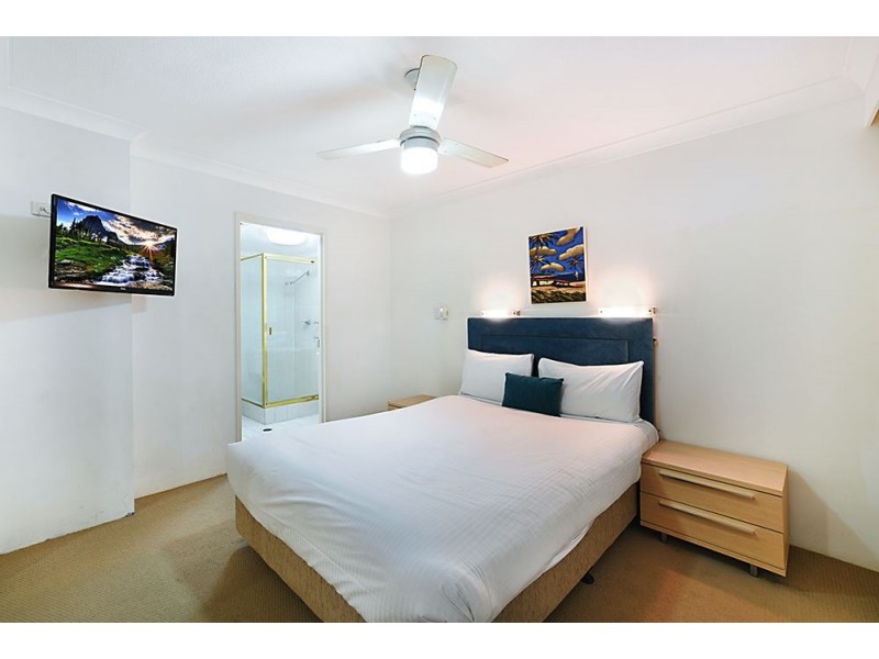 2E/510 Marine Parade, Biggera Waters QLD 4216