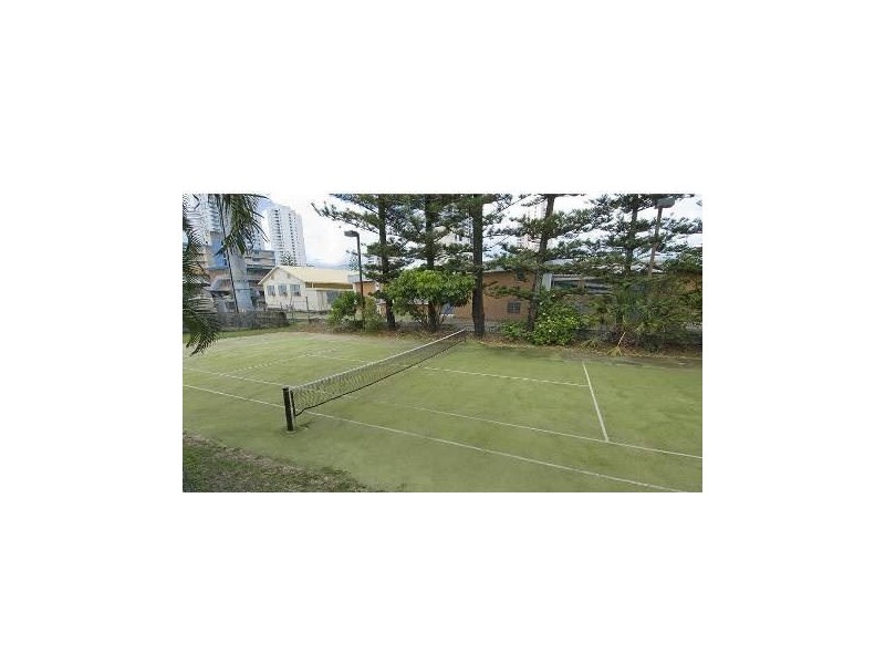 18/2877 Gold Coast Highway, Surfers Paradise QLD 4217