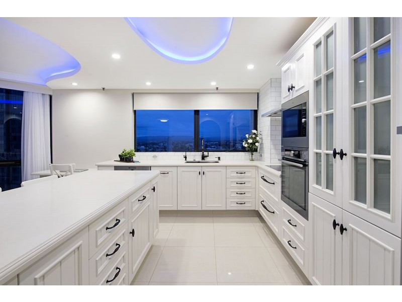 30 Laycock Street, Surfers Paradise QLD 4217