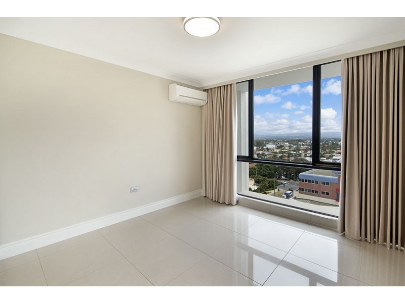 30 Laycock Street, Surfers Paradise QLD 4217