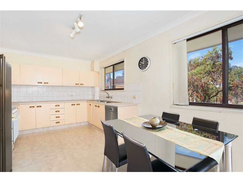 31 Thomas Drive, Surfers Paradise QLD 4217