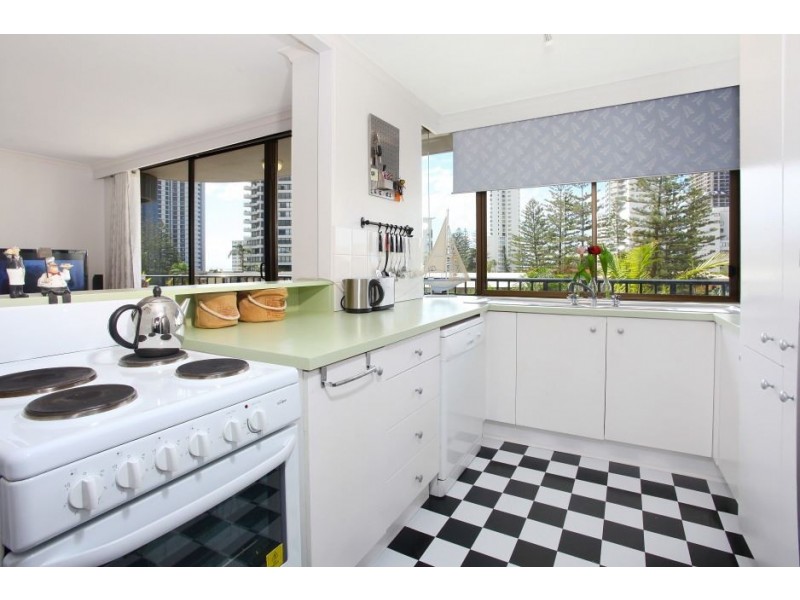 21/2940 Gold Coast Highway, Surfers Paradise QLD 4217