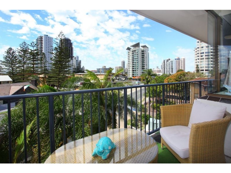 21/2940 Gold Coast Highway, Surfers Paradise QLD 4217