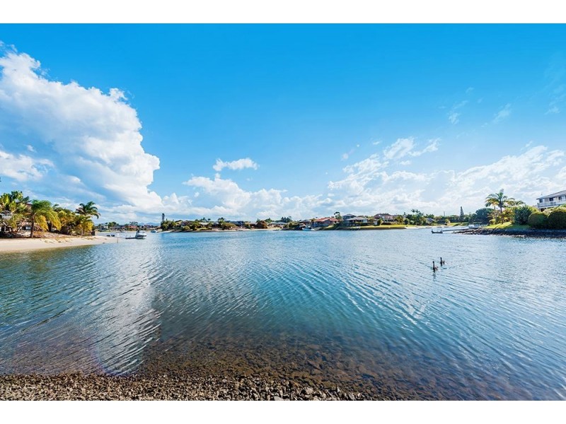 30B Bombala Street, Broadbeach Waters QLD 4218