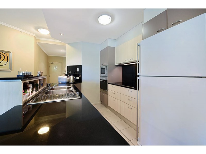 21 Cypress Avenue, Surfers Paradise QLD 4217