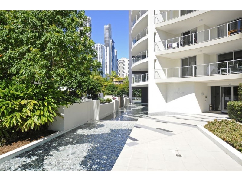 21 Cypress Avenue, Surfers Paradise QLD 4217