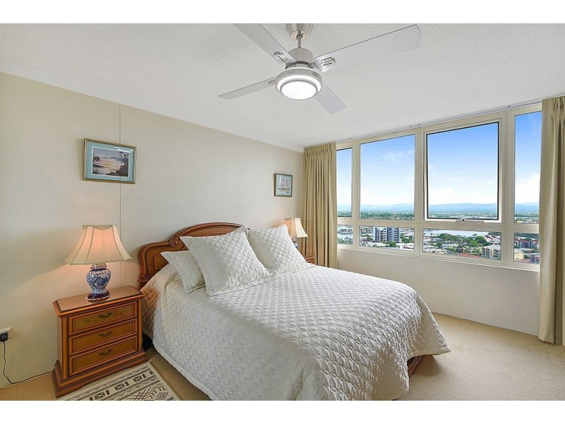 17A/2 Riverview Parade, Surfers Paradise QLD 4217