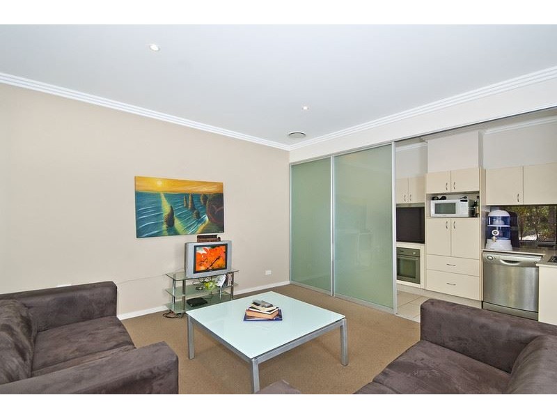10/45 Bundall Road, Surfers Paradise QLD 4217