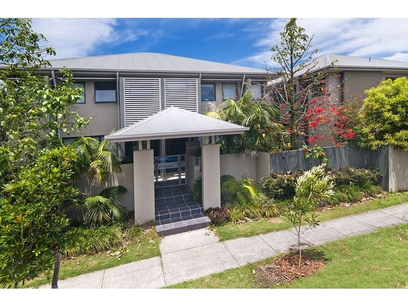 45 Bundall Road, Surfers Paradise QLD 4217