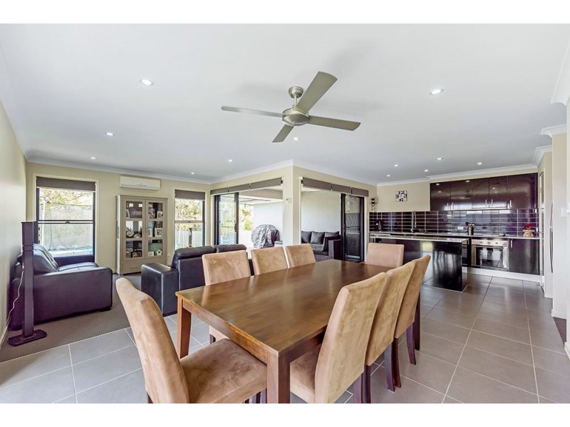 4 Mullingar Place, Carrara QLD 4211