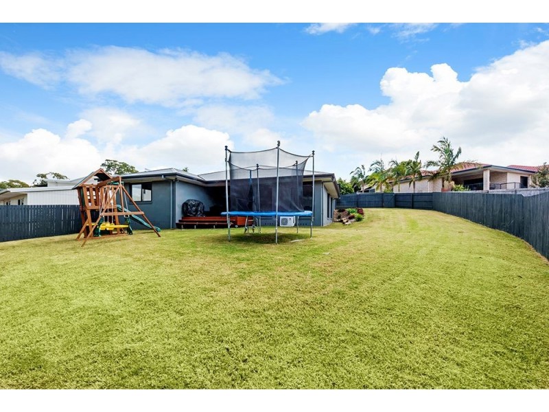 4 Mullingar Place, Carrara QLD 4211
