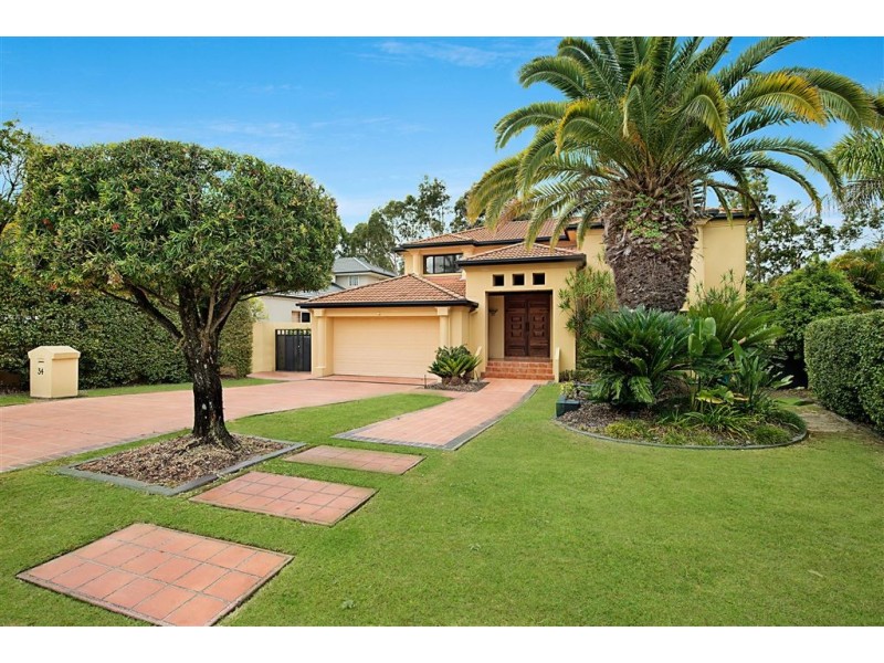 34 Fitzalan Circuit, Arundel QLD 4214