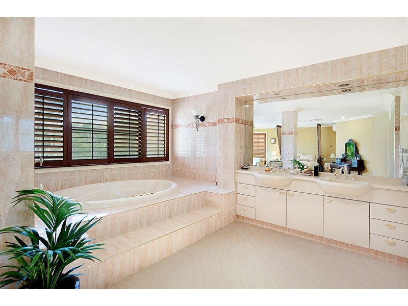 34 Fitzalan Circuit, Arundel QLD 4214