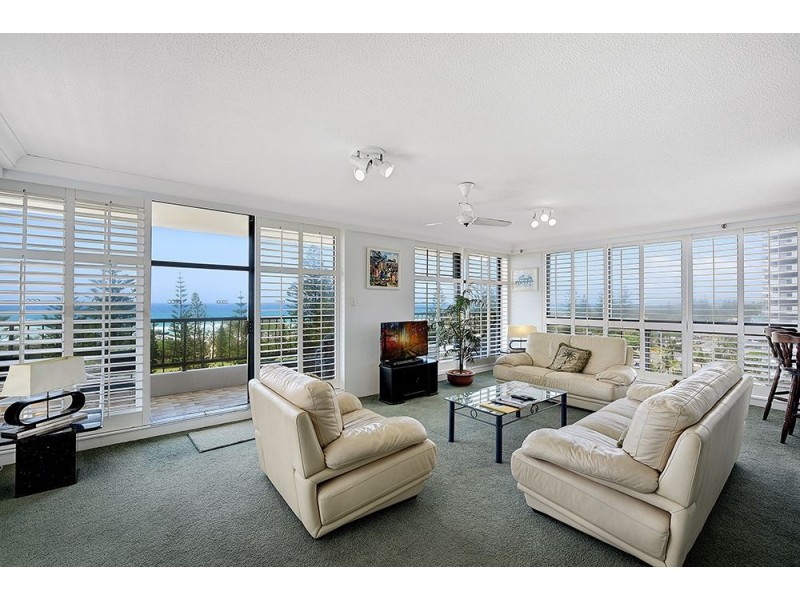 6A/1 Albert Avenue, Broadbeach QLD 4218