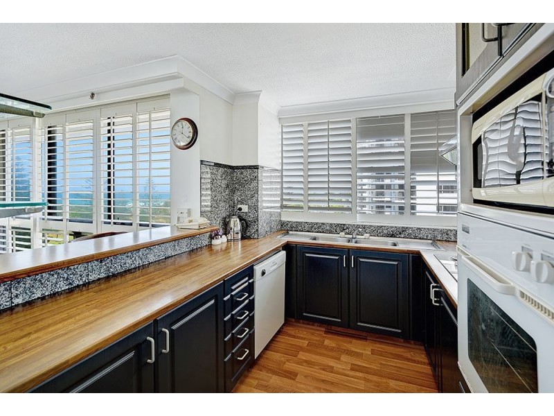 6A/1 Albert Avenue, Broadbeach QLD 4218