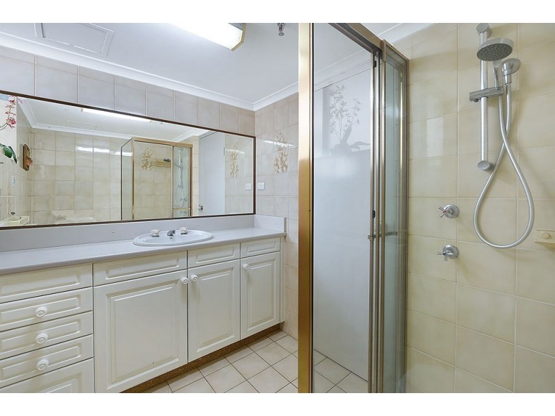6A/1 Albert Avenue, Broadbeach QLD 4218
