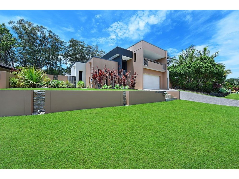119 Arun Drive, Arundel QLD 4214