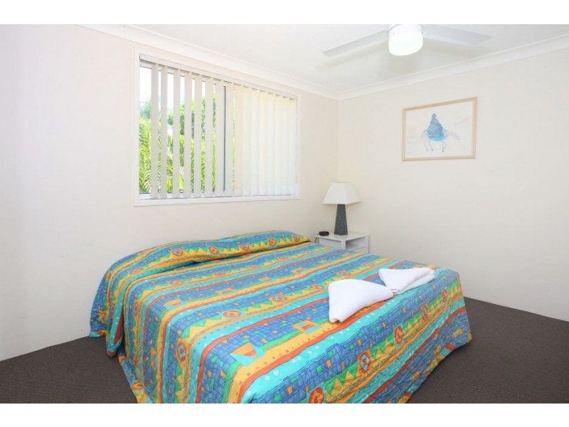 10/33 Beach Parade, Surfers Paradise QLD 4217