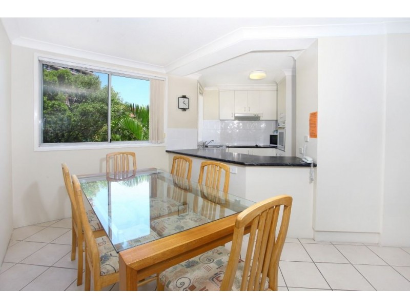 10/33 Beach Parade, Surfers Paradise QLD 4217
