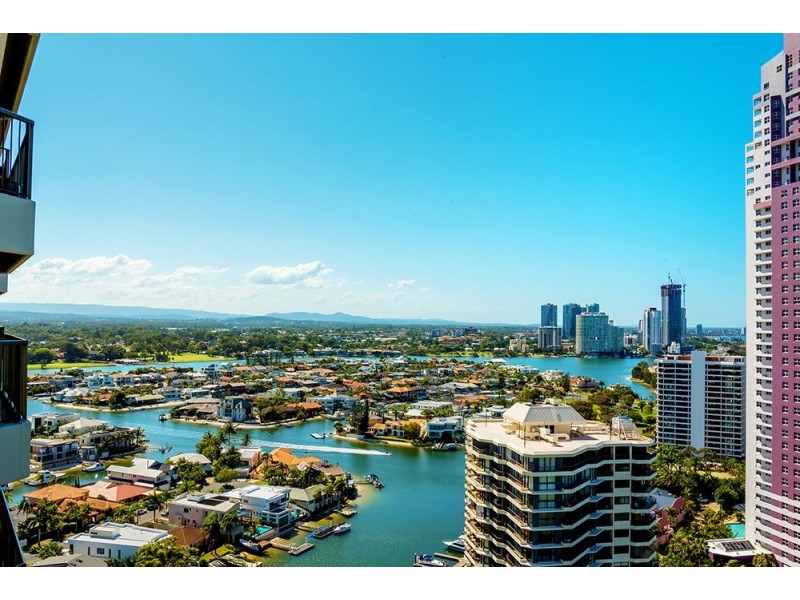 115/2 Admiralty Drive, Surfers Paradise QLD 4217