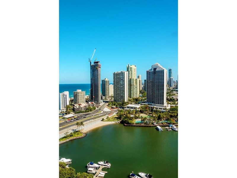 115/2 Admiralty Drive, Surfers Paradise QLD 4217