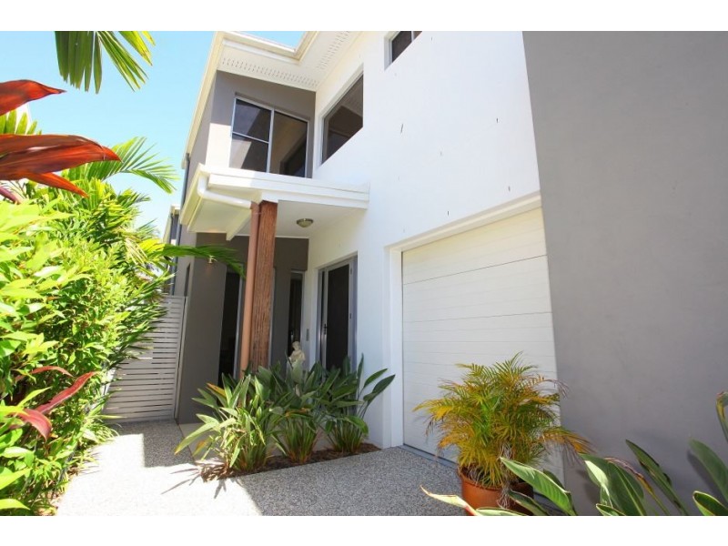 5023a Riverwood Grove, Benowa QLD 4217