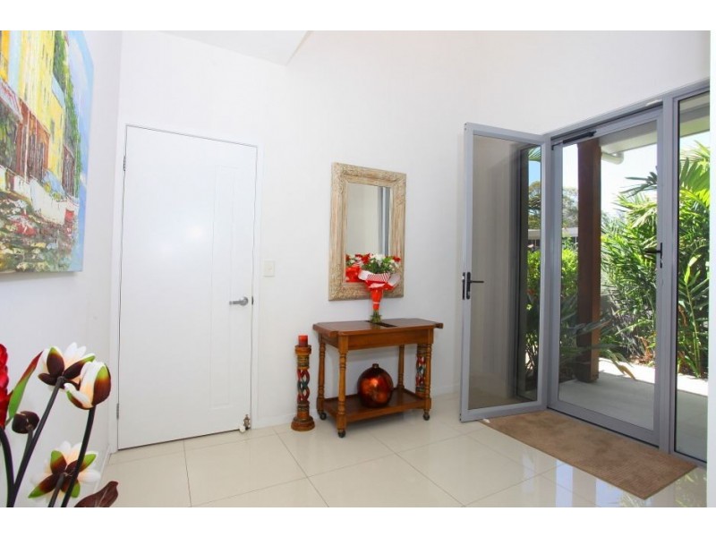 5023a Riverwood Grove, Benowa QLD 4217