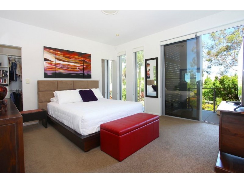 5023a Riverwood Grove, Benowa QLD 4217
