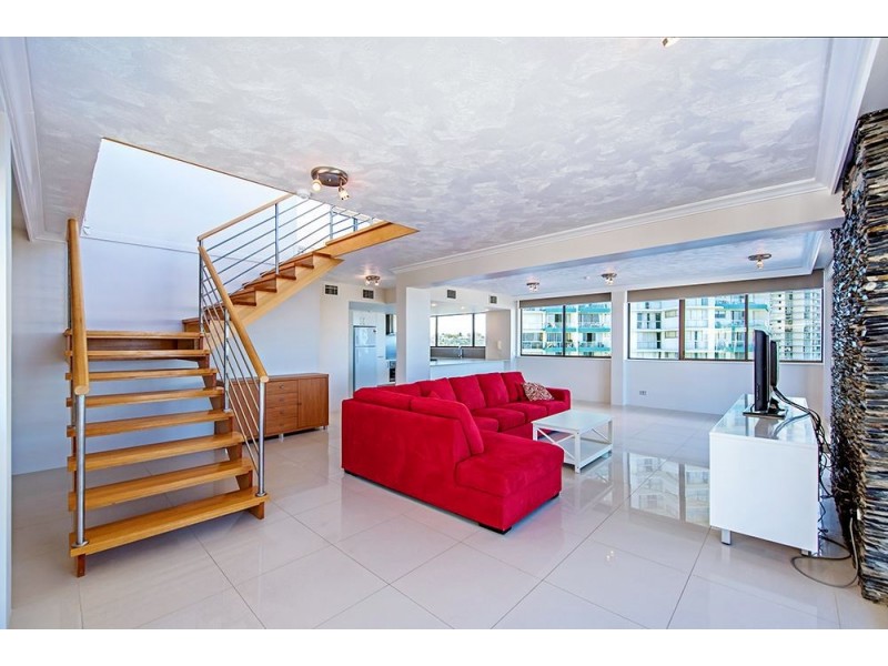 21/82 Marine Parade, Coolangatta QLD 4225