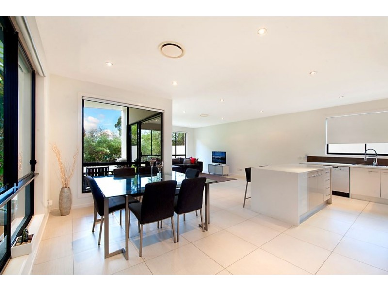 2/7023 Circa Vista, Benowa QLD 4217