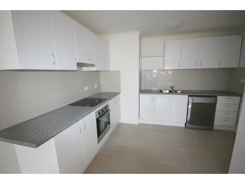 5/19 River Terrace, Surfers Paradise QLD 4217