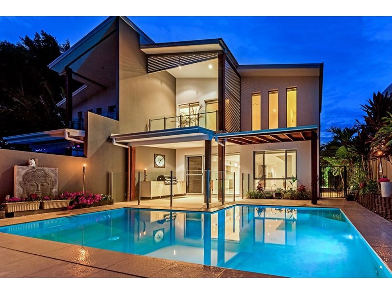 5023A Riverwood Grove, Benowa QLD 4217