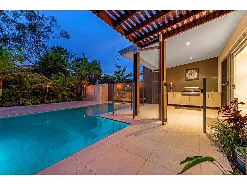 5023A Riverwood Grove, Benowa QLD 4217