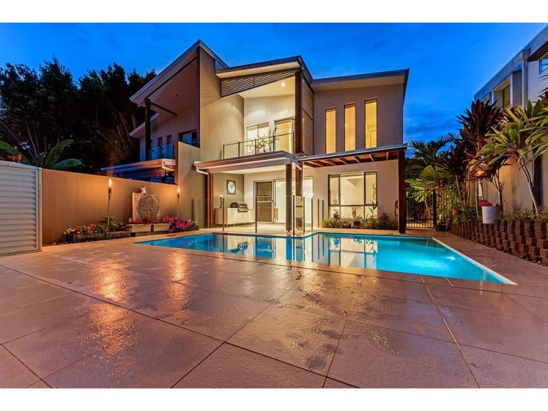 5023A Riverwood Grove, Benowa QLD 4217