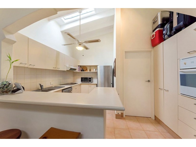 27/111 Salerno Street, Isle Of Capri QLD 4217