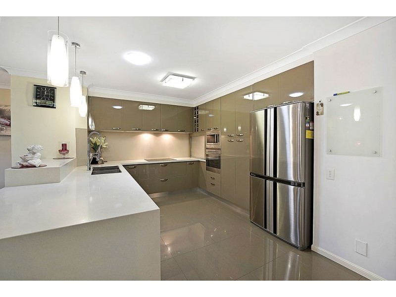 405 Ashmore Road, Ashmore QLD 4214