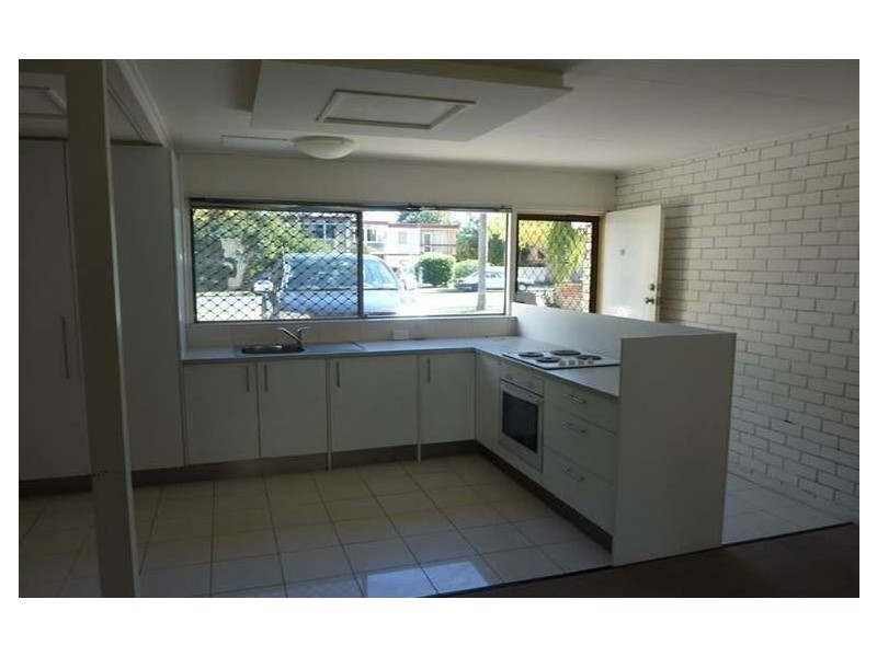 14/6 Stanhill Drive, Chevron Island QLD 4217