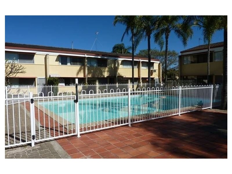 14/6 Stanhill Drive, Chevron Island QLD 4217