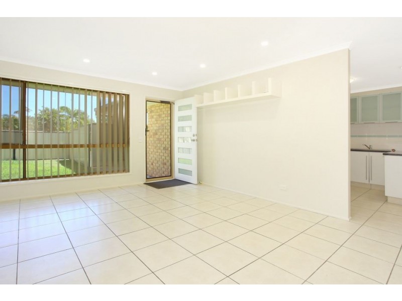 1/21 Hollywood Place, Oxenford QLD 4210