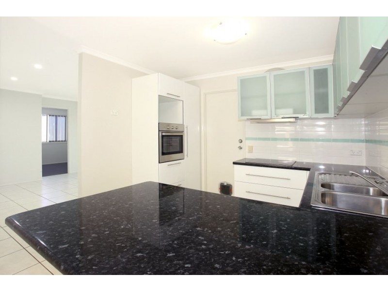 1/21 Hollywood Place, Oxenford QLD 4210