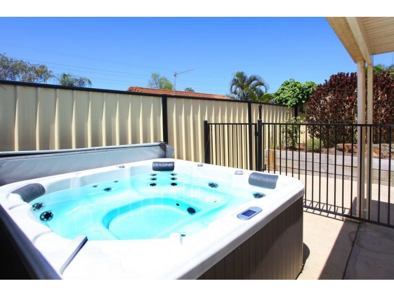 1/21 Hollywood Place, Oxenford QLD 4210