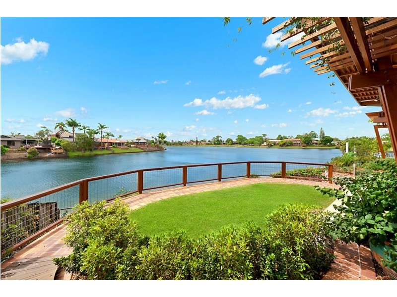 13 Deloraine Court, Mermaid Waters QLD 4218