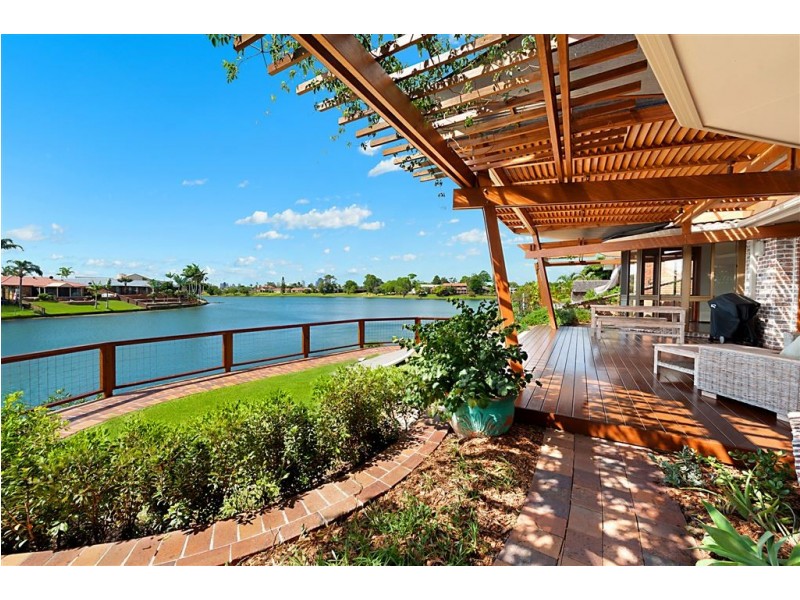 13 Deloraine Court, Mermaid Waters QLD 4218